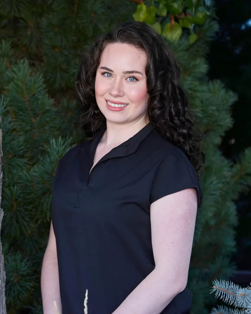 Photo of Jessamyn Gulliams smiling 