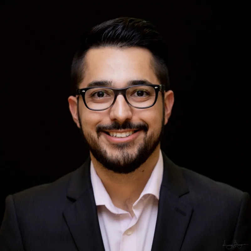 Dr. Bryan Romero smiling
